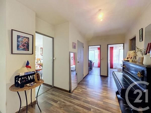 Appartement F4 à vendre  4 pièces - 89,62 m 2   MONTBELIARD  - 25