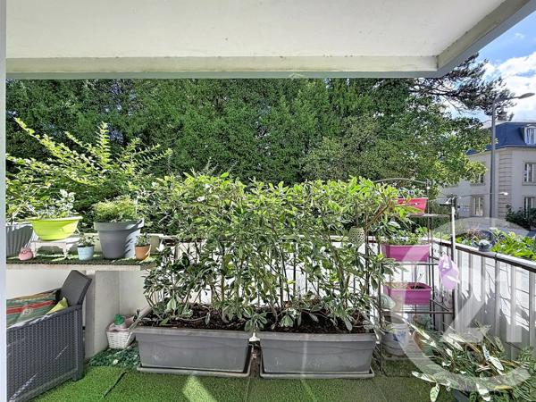 Appartement F4 à vendre  4 pièces - 89,62 m 2   MONTBELIARD  - 25