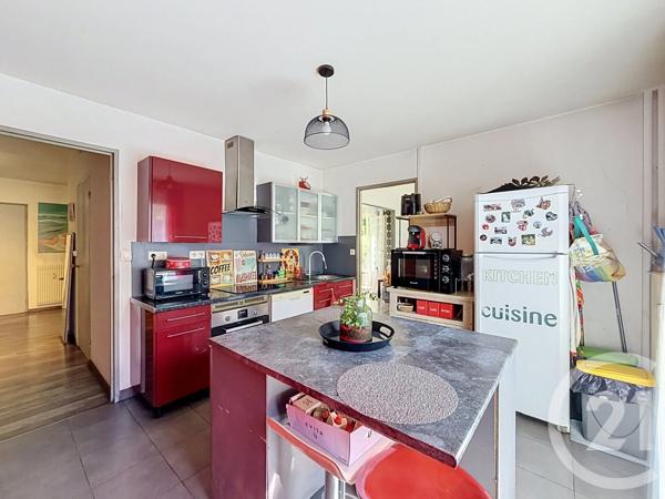 Appartement F4 à vendre  4 pièces - 89,62 m 2   MONTBELIARD  - 25