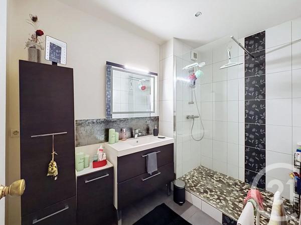 Appartement F4 à vendre  4 pièces - 89,62 m 2   MONTBELIARD  - 25