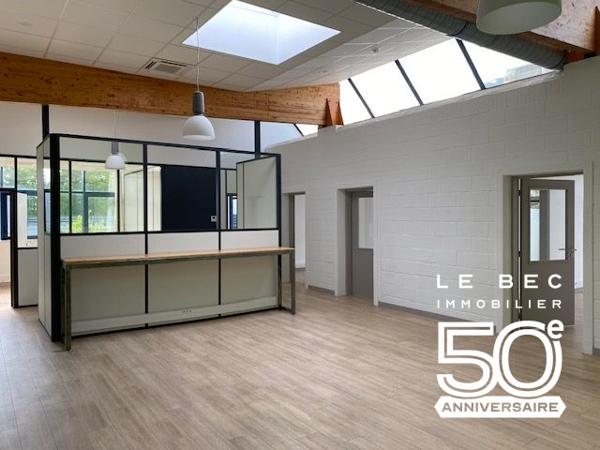 VANNES PIBS : plateau de bureaux à louer