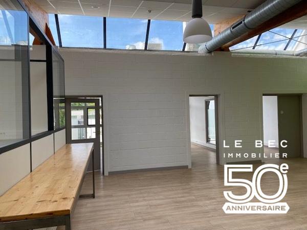 VANNES PIBS : plateau de bureaux à louer