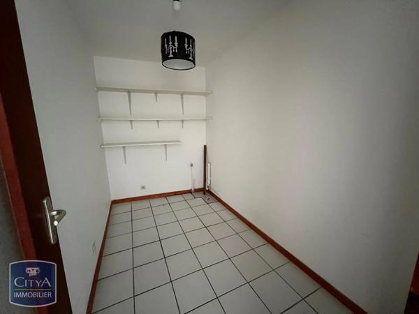 Appartement à louer 4 pièces 99.9m²