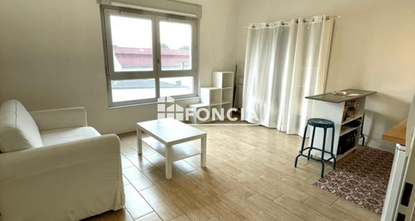 Location Studio meublé 26.28 m² - Saint-ouen-sur-seine 93400