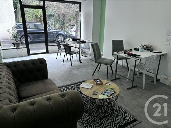Immeuble à vendre  280,29 m 2   MUSSIDAN  - 24
