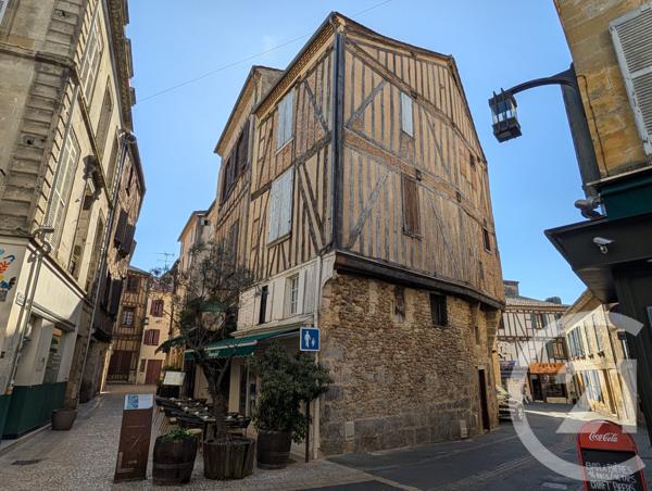 Immeuble à vendre  280,29 m 2   MUSSIDAN  - 24