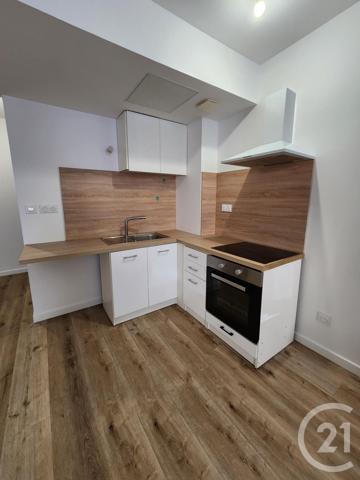 Immeuble à vendre  280,29 m 2   MUSSIDAN  - 24