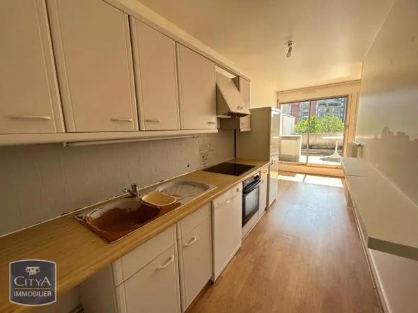 Appartement à louer 3 pièces 78.4m² Maisons-Alfort (94700)
