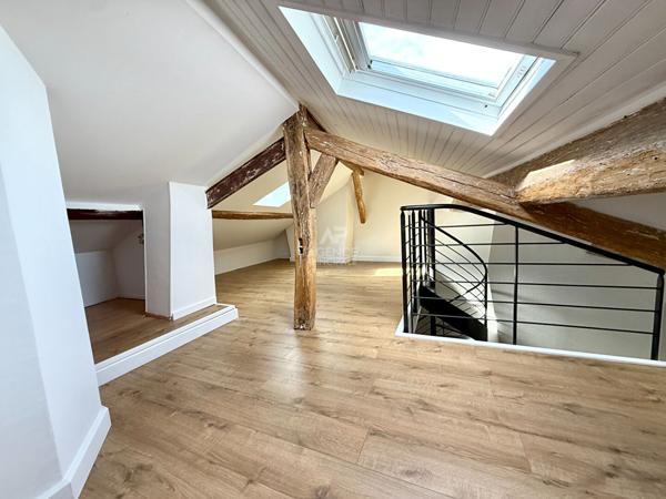 Appartement Poissy 2 pièce(s) 50m2 €248 000 ** - Référence 9185