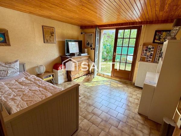 Maison 4 pièces de 95 m² habitables, 3 chambres  + combles aménageables, 12 minutes de la gare