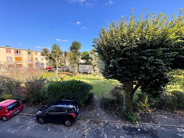 A louer appartement Dammarie Les Lys 3 pièces 52.6 m2