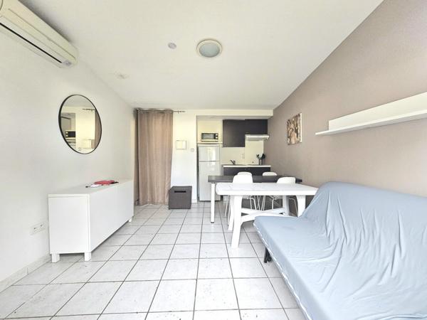 Maison mitoyenne de 31 m2 dans une résidence de vacances en bord de mer, piscine à Castellare di Casinca (HAUTE CORSE)