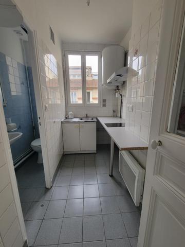 Trois pièces traversant avec une vue entièrement dégagée