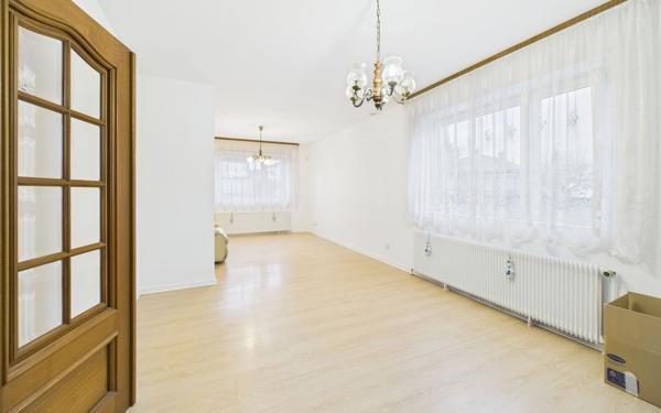 Maison à vendre    3 pièces • 111 m2 Strasbourg