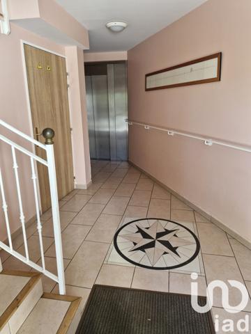 Immeuble à vendre 1 135 m² Étampes