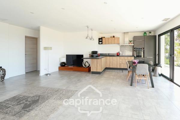 appartement à vendre 4 pièces SANARY SUR MER (83)