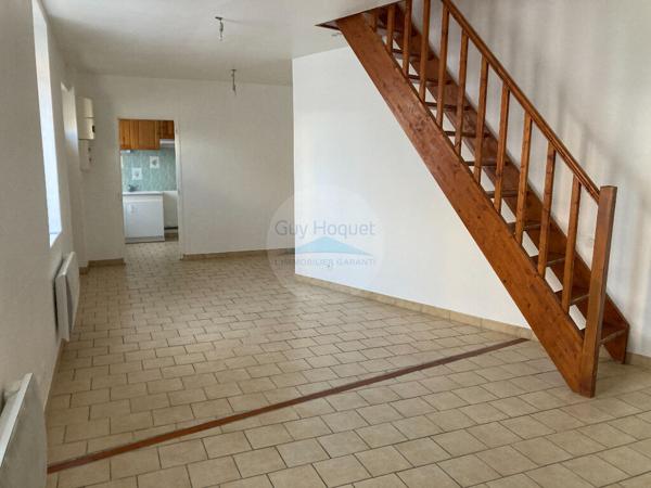 LOCATION d'une maison 2 pièces (51 m²) à CLOYES LES TROIS RIVIERES