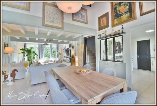 Maison Landaise de charme de 140 m² à vendre 6 pièces LINXE (40) au calme avec piscine.