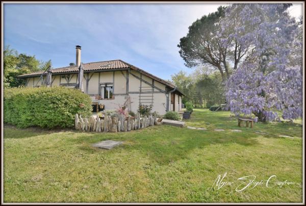 Maison Landaise de charme de 140 m² à vendre 6 pièces LINXE (40) au calme avec piscine.