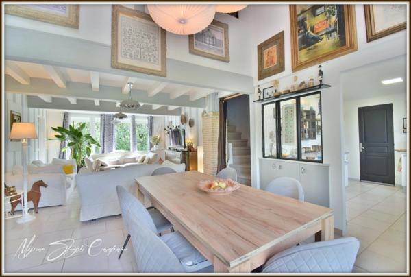 Maison Landaise de charme de 140 m² à vendre 6 pièces LINXE (40) au calme avec piscine.