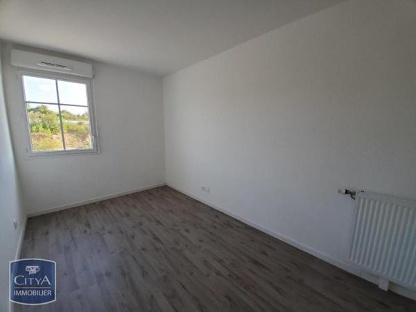 Appartement à louer 4 pièces 72.99m²