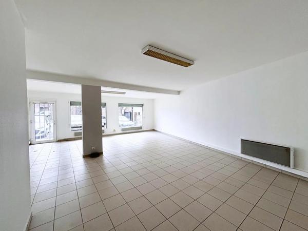 Local commercial à louer 65.08m² Étupes (25460)