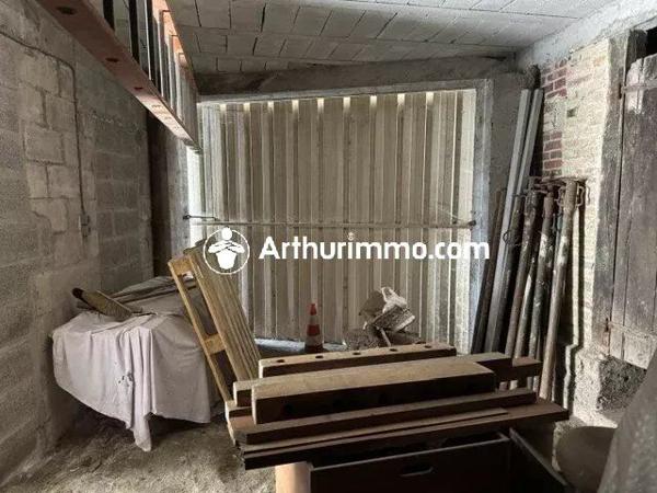 Vente                                                      Maison
                        
                     5 pièces                      110 m2                     à La Ferté-Macé