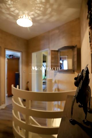 VILLA D'EXCEPTION AVEC PISCINE - A 700 mètres DE LA PLAGE -