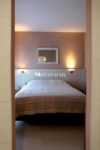 VILLA D'EXCEPTION AVEC PISCINE - A 700 mètres DE LA PLAGE -