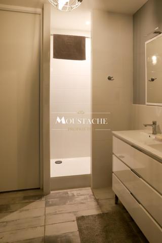 VILLA D'EXCEPTION AVEC PISCINE - A 700 mètres DE LA PLAGE -