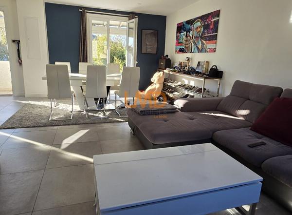 Maison au calme avec deux logements et garage