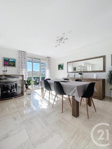Appartement F4 à vendre  4 pièces - 73 m2 FREJUS - 83