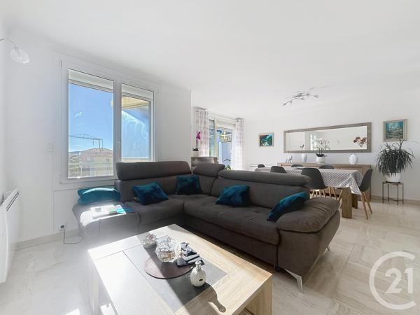 Appartement F4 à vendre  4 pièces - 73 m2 FREJUS - 83