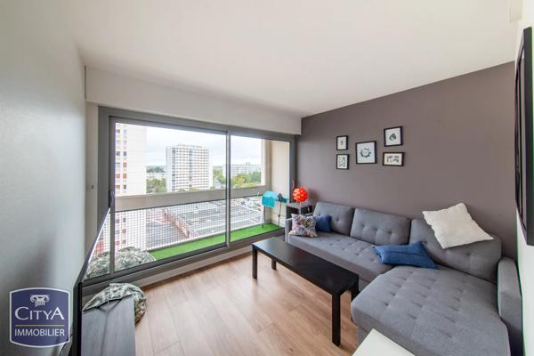 Appartement à vendre 5 pièces 86.6m² Poitiers (86000)