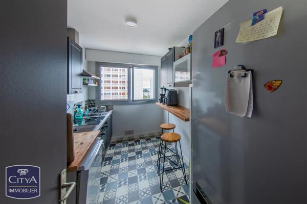 Appartement à vendre 5 pièces 86.6m² Poitiers (86000)