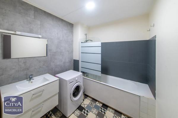 Appartement à vendre 5 pièces 86.6m² Poitiers (86000)
