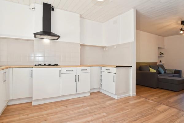 Maison à vendre 9 pièces SALLES SUR MER (17)