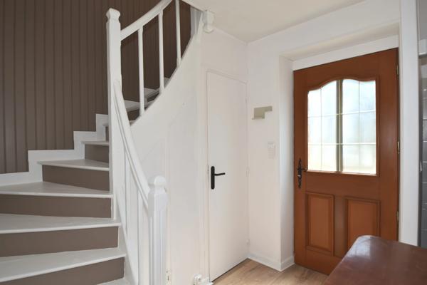 Maison à vendre 9 pièces SALLES SUR MER (17)