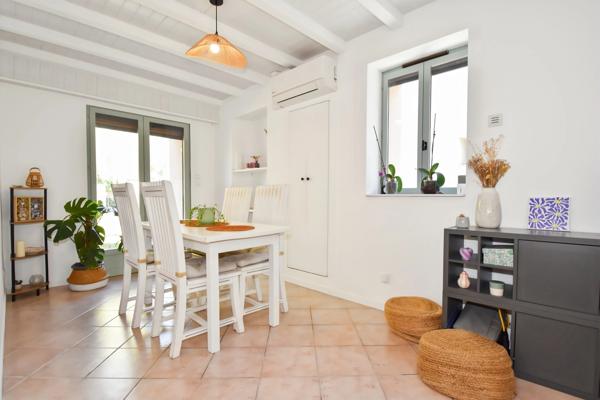 Maison à vendre 9 pièces SALLES SUR MER (17)