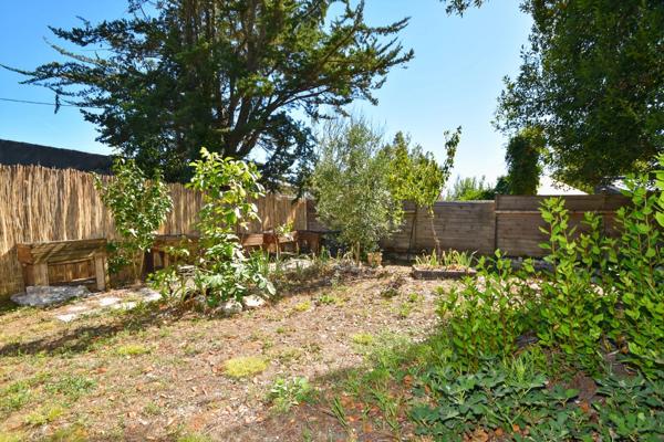Maison à vendre 9 pièces SALLES SUR MER (17)
