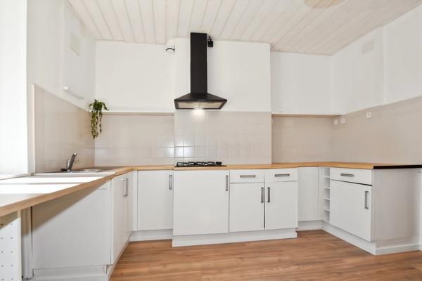 Maison à vendre 9 pièces SALLES SUR MER (17)
