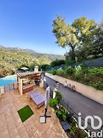 Maison à vendre 9 pièces 295 m² Saint-Paul-de-Vence