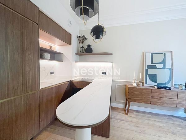 Paris 8ème - Les Jardins de Friedland - Calme - 2 pièces - Refait à neuf