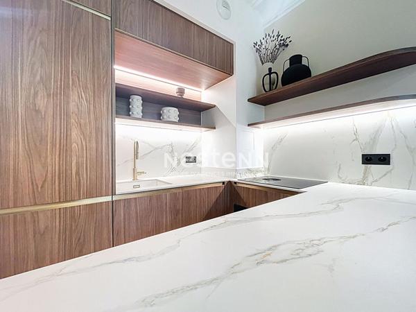 Paris 8ème - Les Jardins de Friedland - Calme - 2 pièces - Refait à neuf