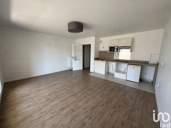 Location appartement 2 pièces 47 m² Champs-sur-Marne