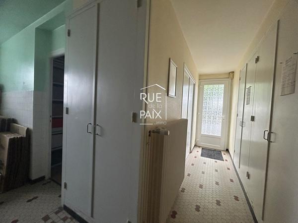 79420 SAINT LIN Locaux administratif Saint Lin 335 m2