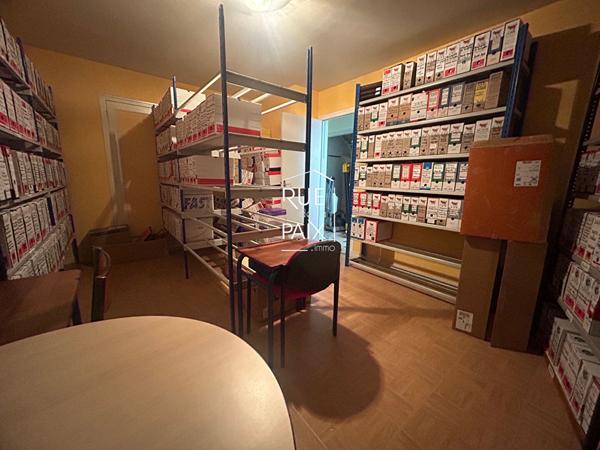 79420 SAINT LIN Locaux administratif Saint Lin 335 m2