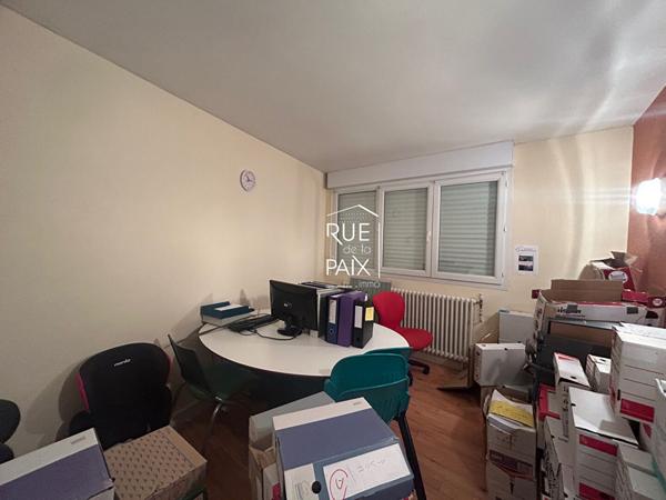 79420 SAINT LIN Locaux administratif Saint Lin 335 m2