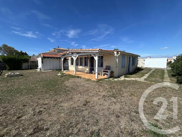 Maison à vendre  4 pièces - 86 m 2   ANGOULINS  - 17