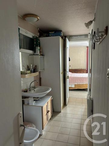 Maison à vendre  4 pièces - 86 m 2   ANGOULINS  - 17